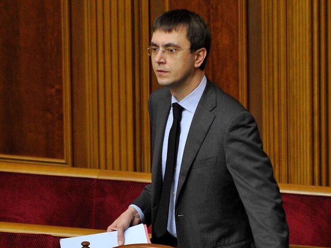 Омелян называет атмосферу в Кабмине "не самой лучшей"