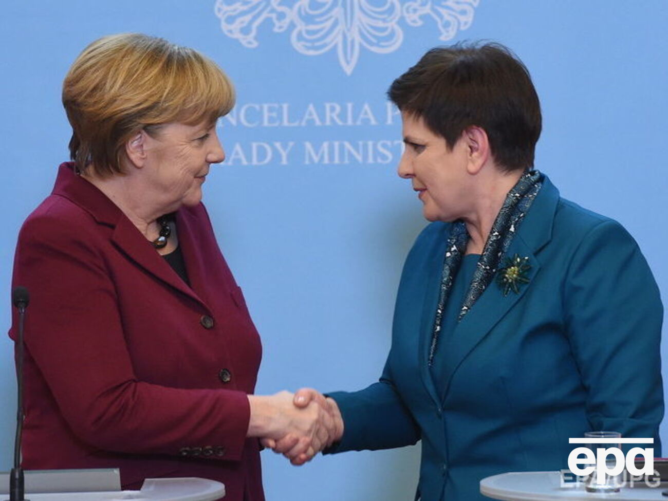 Канцлер Германии и премьер-министр Польши считают, что для отмены санкций против России нет оснований