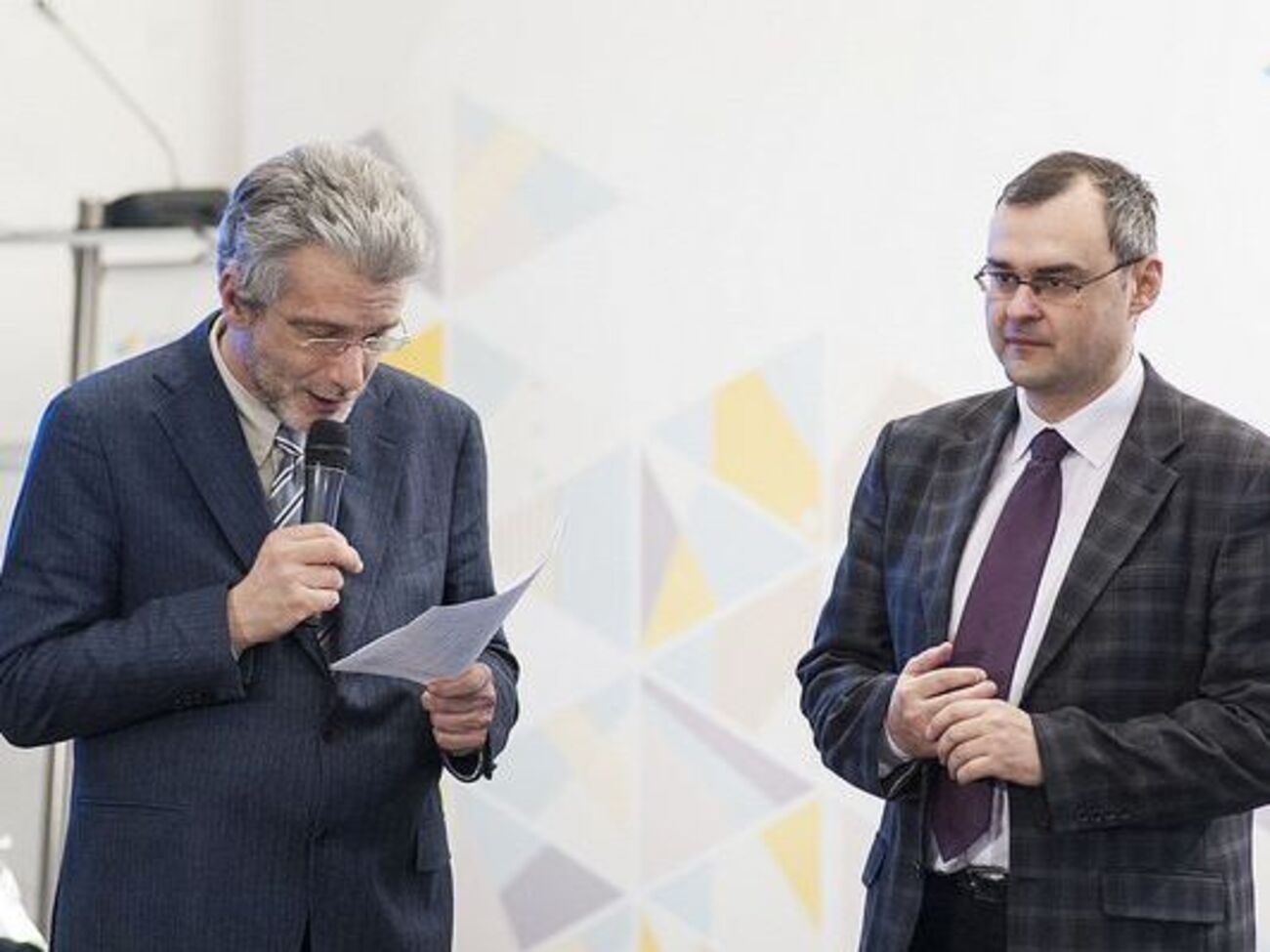 Журналисты Куликов и Блинов на вручении премий коллегам