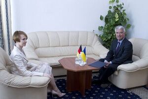 Посол Эрнст Райхель согласился, что его заявление в интервью было спорным