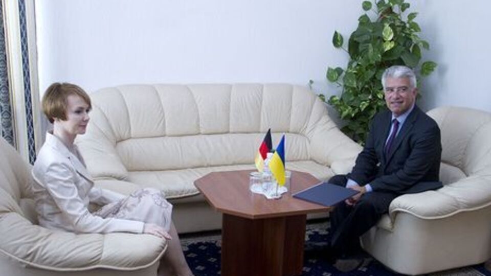 Посол Ернст Райхель погодився, що його заява в інтерв'ю була спірною