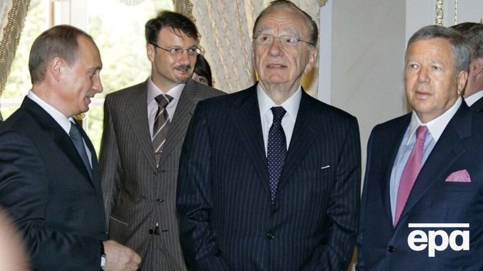 Встреча в Санкт-Петербурге в 2005 году. Путин (крайний слева) и Крафт (крайний справа)