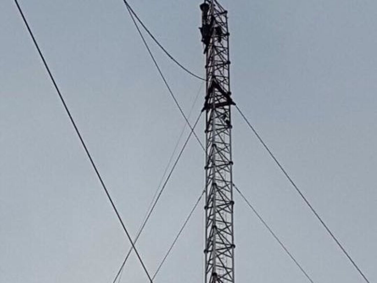 З вишки в Чонгарі транслюють українські станції