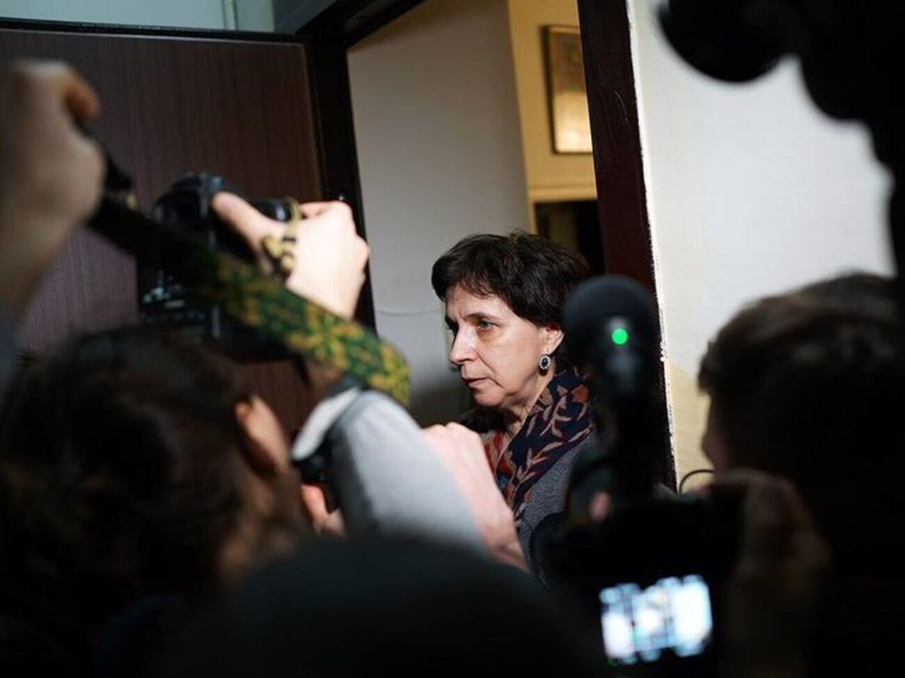 Зоя Светова:&nbsp;&nbsp;В постановлении суда, которое мне не выдали на руки, а дали только прочитать, что-то говорится о Ходорковском