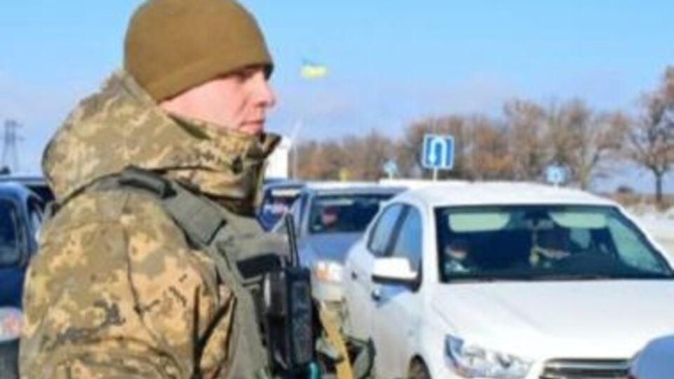Контрольные пункты въезда-выезда в районе АТО переходят на продленный режим работы