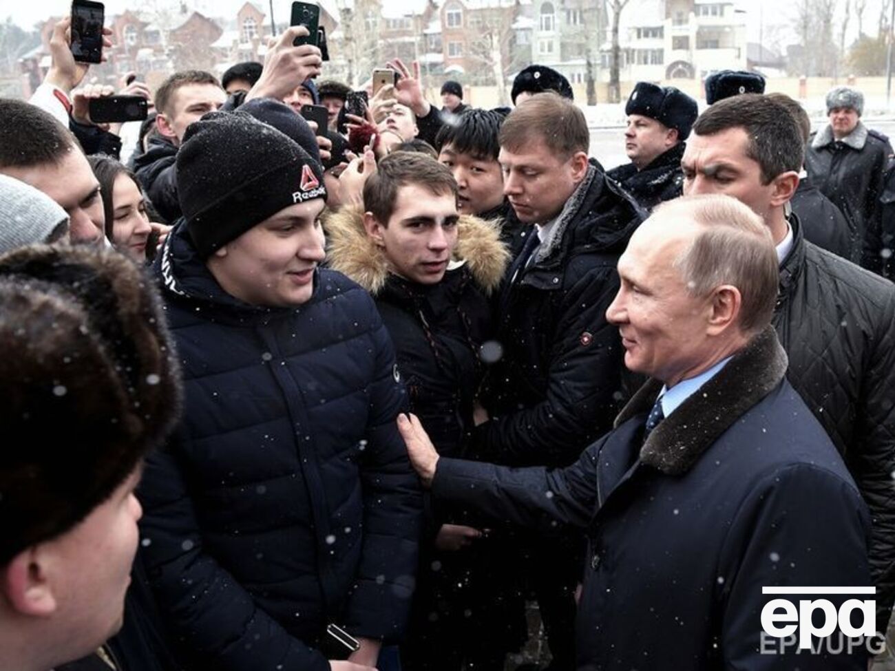 Путін на вулиці в Красноярську