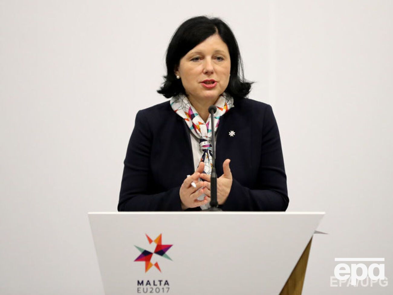 Йоурова закликала російські інститути повною мірою слідувати міжнародним стандартам дотримання прав людини