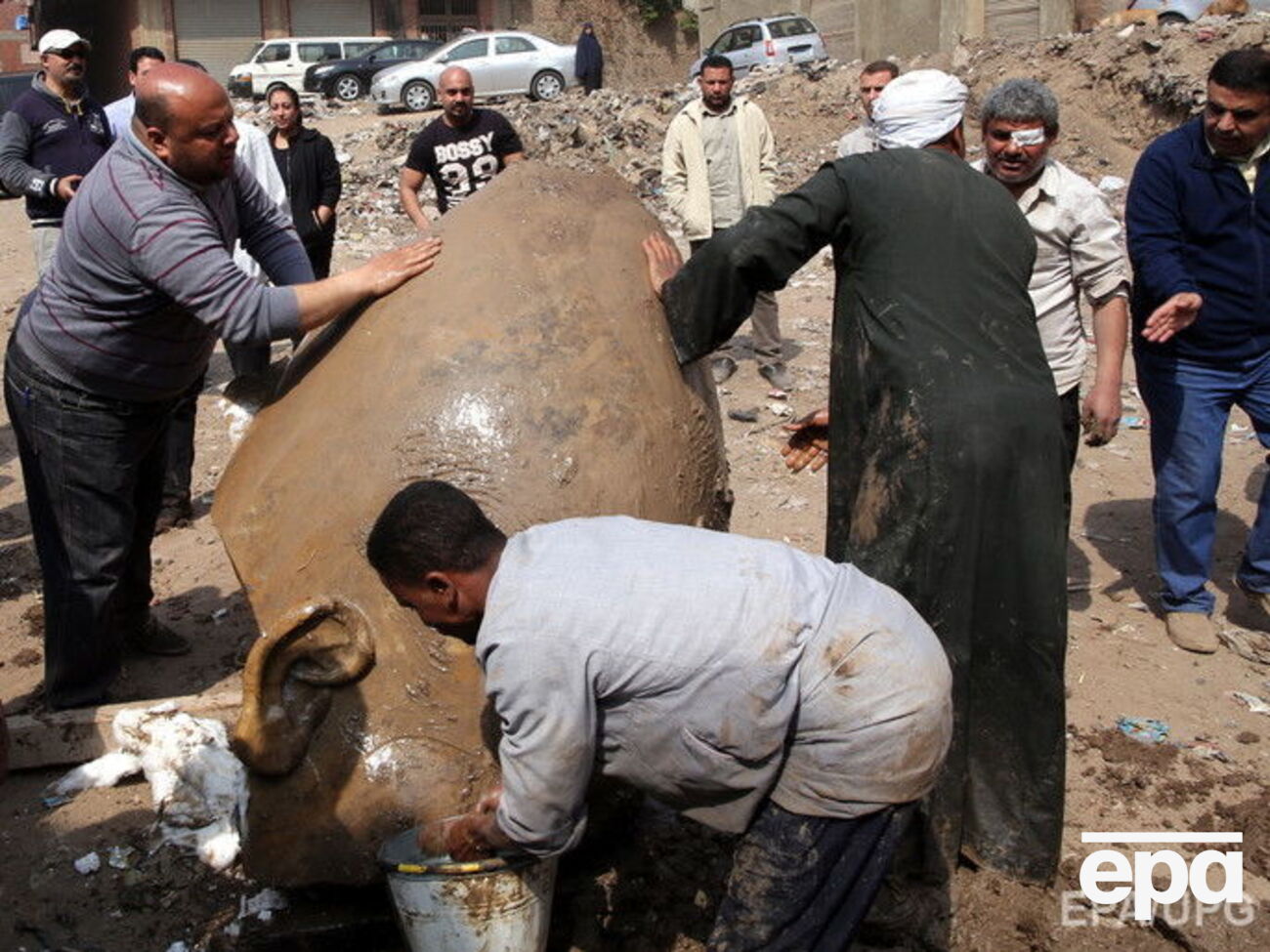 Министерство древностей Египта назвало находку одной из величайших в истории
