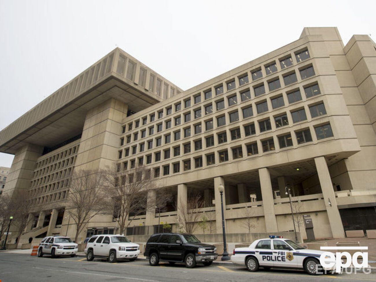 Контрразведывательное подразделение ФБР несет ответственность за защиту секретов разведки, данных о передовых технологиях, противодействие иностранным шпионам