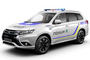 Автомобили Mitsubishi Outlander закупают для нужд украинской полиции
