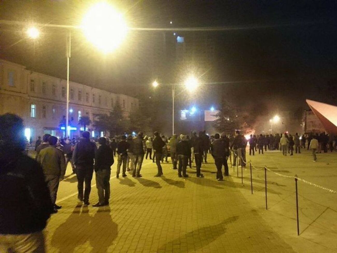 До 6 ранку протести в Батумі почали вщухати