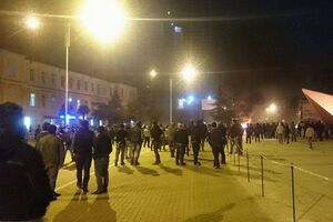 До 6 ранку протести в Батумі почали вщухати