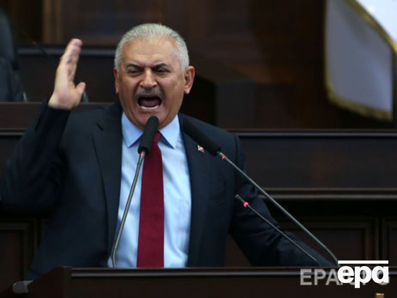 Йылдырым:&nbsp;Похоже, что у Нидерландов есть внутренние проблемы