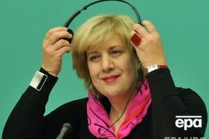 Миятович призвала журналистов "не поддаваться и не сдаваться"