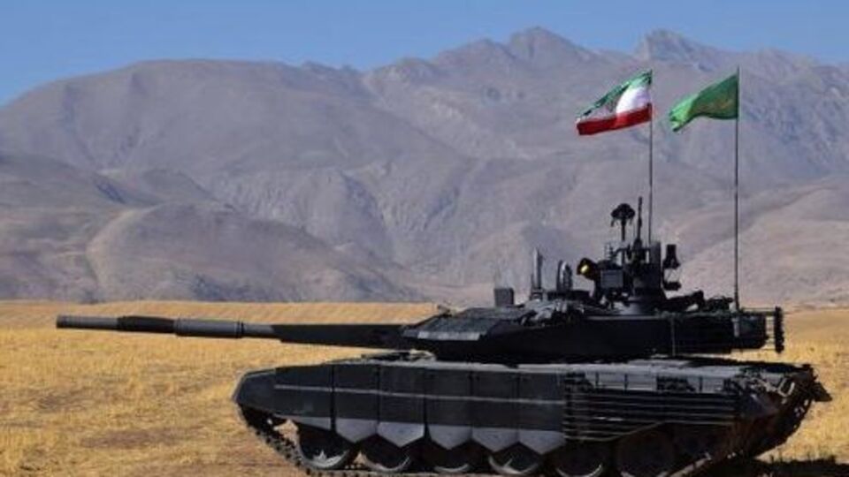 Министр обороны Ирана: "Каррар" может конкурировать с передовыми танками мира