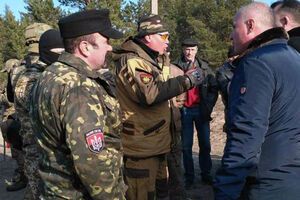 На місце події приїхало близько 100 співробітників поліції