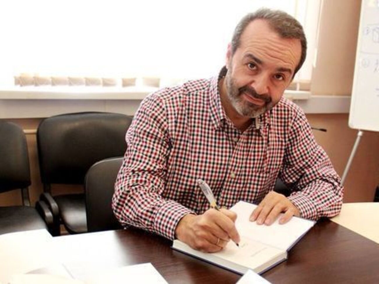 Шендерович:&nbsp;У каждой избушки свои погремушки