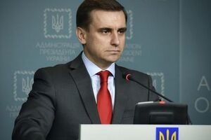 Елисеев заявил, что для достижения договоренностей о точечных санкциях нужно "что-то решить с этой блокадой"