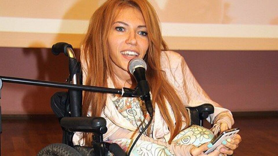 СБУ решит, впускать ли Самойлову в Украину