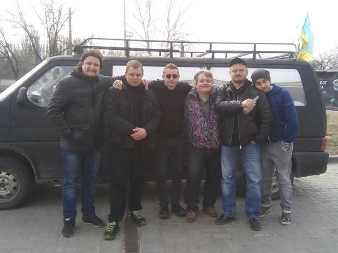 Жадан і його музиканти провели на блокпосту приблизно дві години