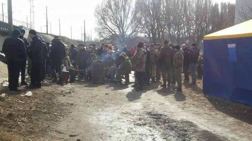 Семеченко сообщил, что у активистов якобы пытались изъять оружие