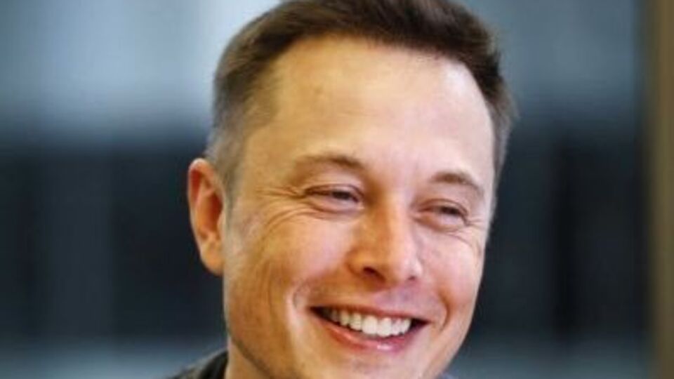 Основателю Tesla предложили сделать Украину "испытательным полигоном для инноваций"