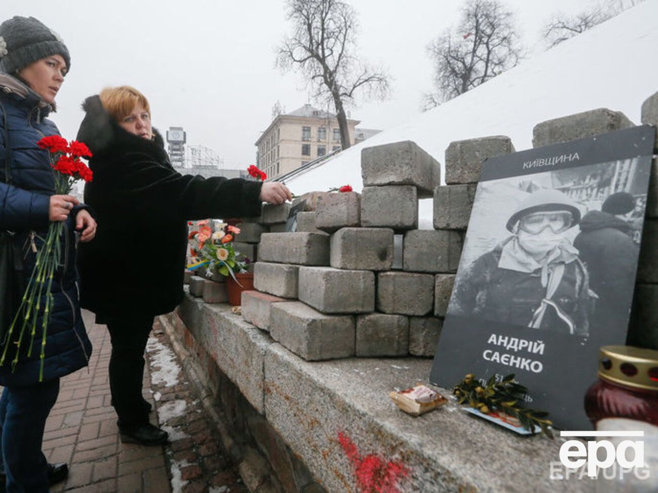 Порошенко підписав закон про виділення земельної ділянки на вулиці Інститутській Національному меморіальному комплексу Героїв Небесної сотні