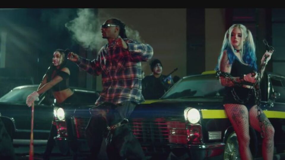 Героем клипа Snoop Dogg стали люди-клоуны