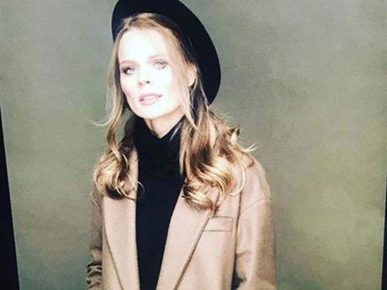 Фреймут: Фрагмент фотосессии для апрельского L'Officiel