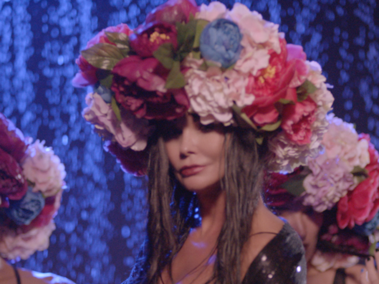 Певица снимала клип во время празднования своего дня рождения