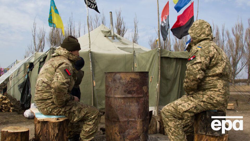 СНБО принял решение объявить официальную блокаду "ЛНР" и "ДНР"