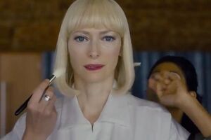 Свінтон виконала одну з ролей у фільмі