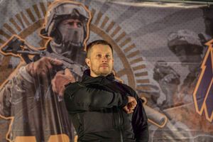 Білецький: Я б не сів нічого робити на одному гектарі з Семенченком, навіть брати участь у блокаді