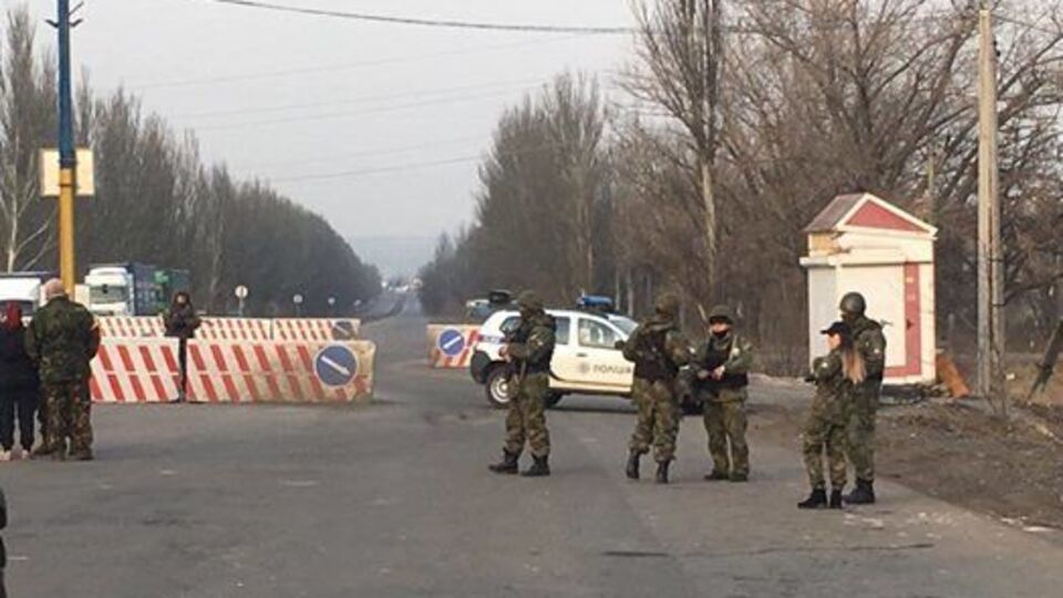 В Константиновке произошел конфликт активистов и полицейских