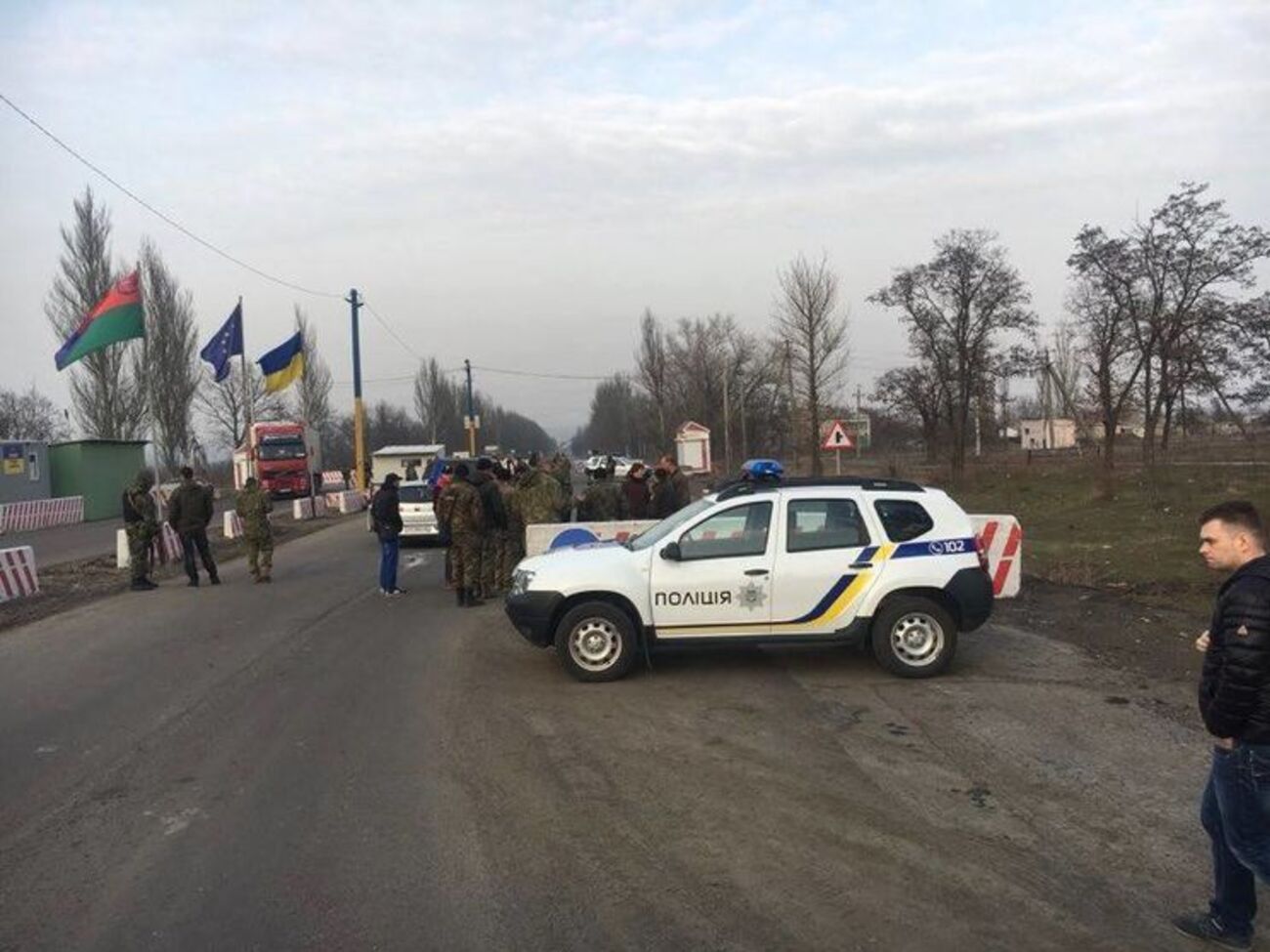 Учасники блокади намагалися проїхати в зону проведення АТО