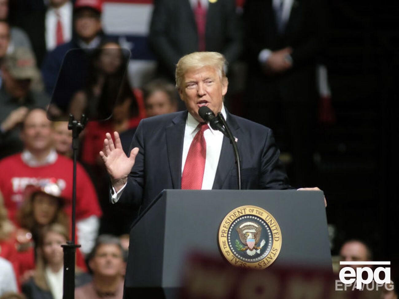 Трамп отметил, что его миграционный указ не должен был быть заблокирован