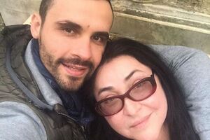 Лоліта показала прогулянки з чоловіком на Мальті