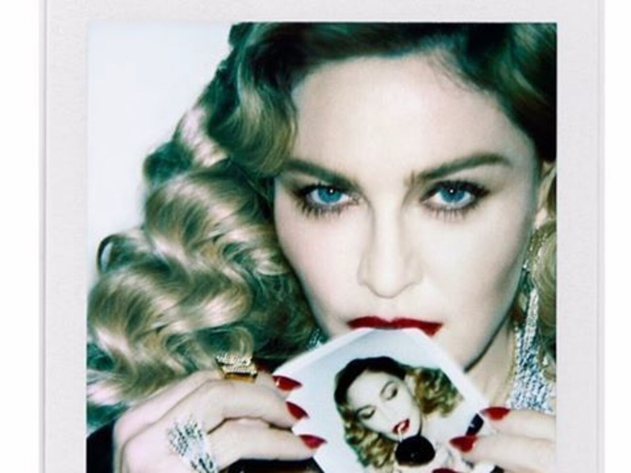 Мадонна поделилась семейным снимком