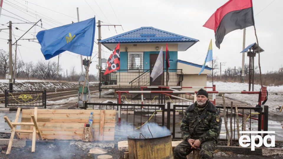 Франция призвала украинские власти прекратить блокаду Донбасса