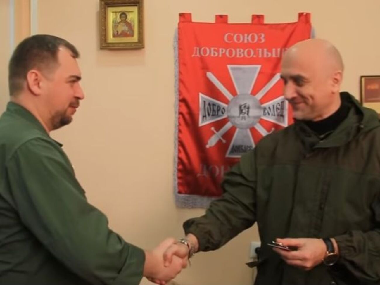 Прилєпін став "хрестоносцем Донбасу"