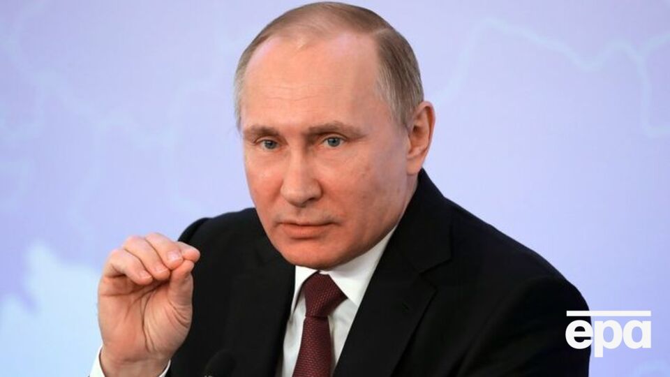 Путін: Сам не можу написати... прочитати... як у школі