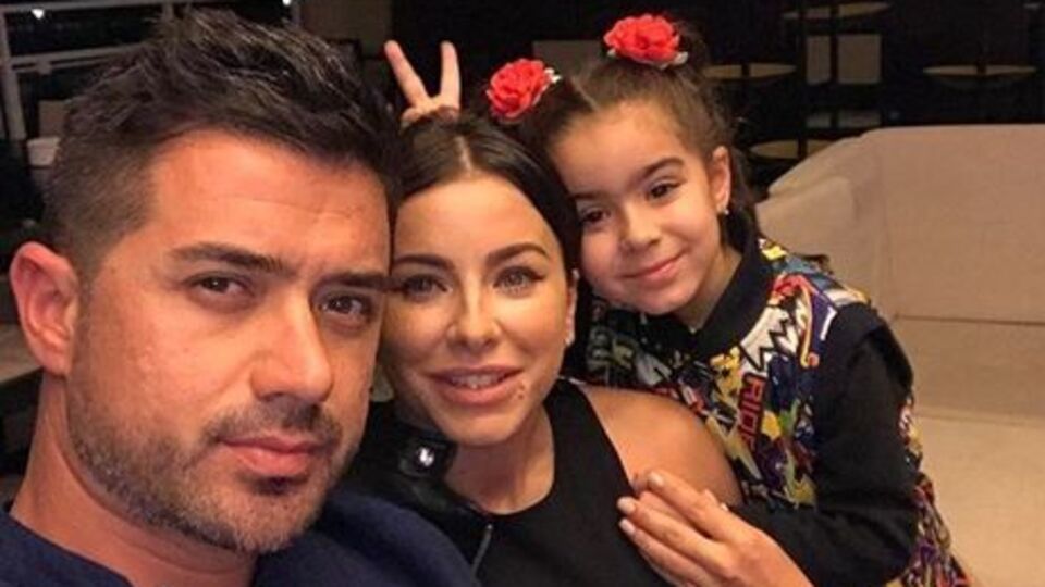 Ані Лорак розповіла, що її дочка Софія прагне обійняти всіх, хто приходить до них у будинок