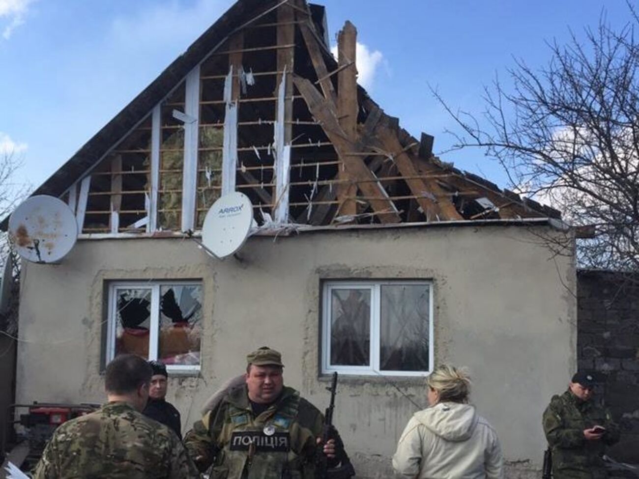 Зруйновані будинки в Авдіївці