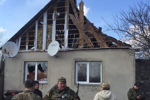 Зруйновані будинки в Авдіївці