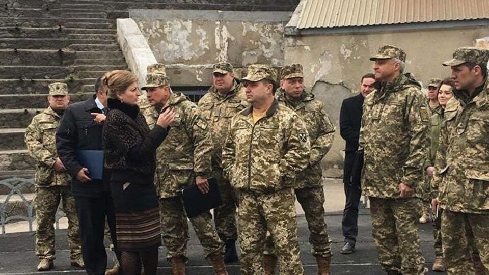 Полторак: Сегодня на месте решал вопросы по обустройству инфраструктуры