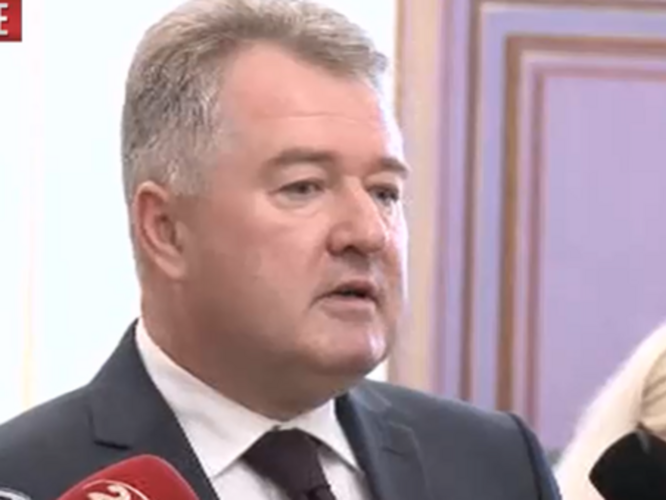 В Высшем совете правосудия заявили, что на Бенедисюка напали более 10 человек в балаклавах