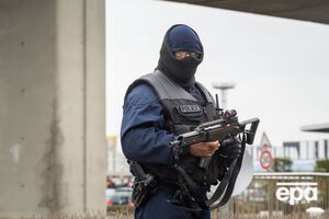 Полиция оцепила Орли