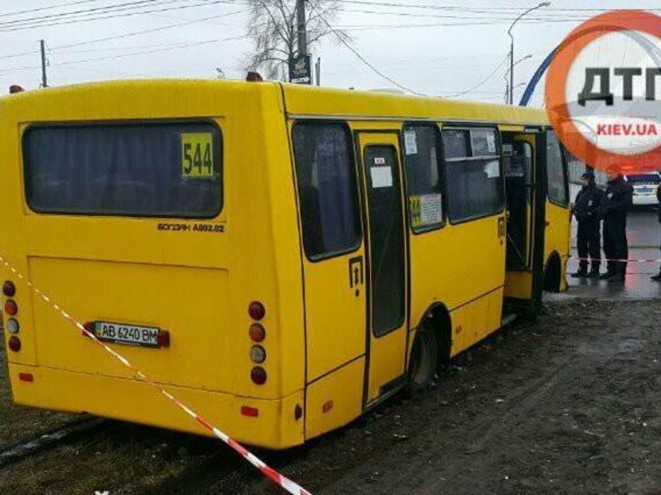 Біля залізничної станції Троєщина зловмисник залишив викрадений транспортний засіб і зник