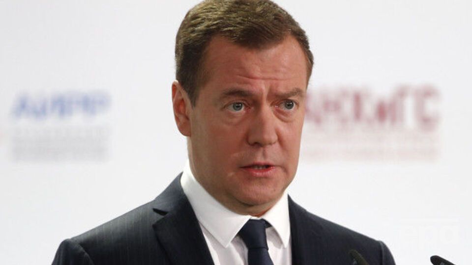 Медведєв: Захід ухвалює всі рішення для того, щоб санкції мали постійний характер