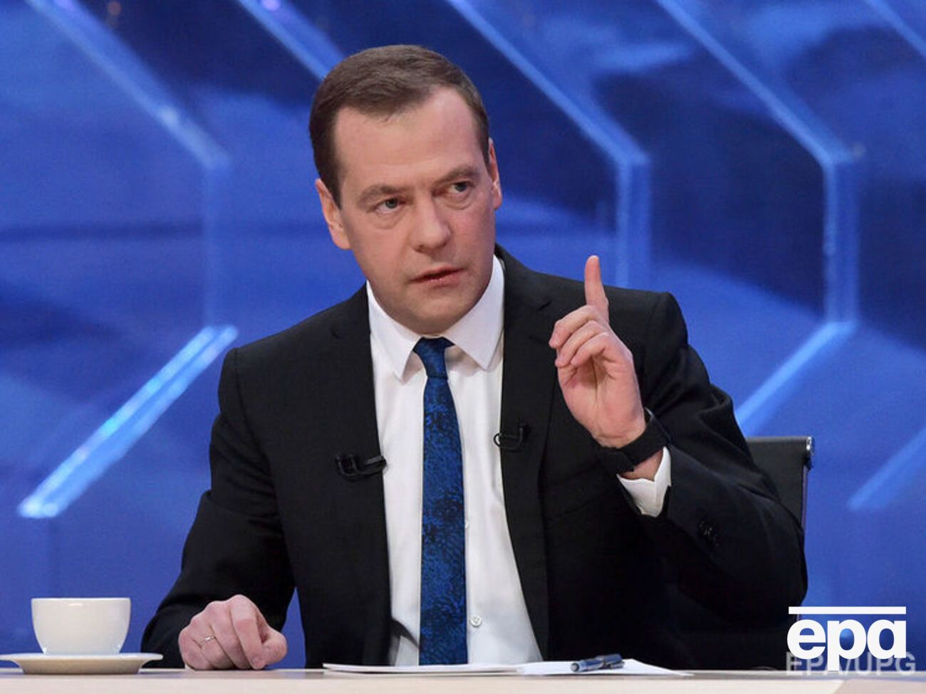 В ФБК утверждают, что Медведев создал преступную схему, основанную на некоммерческих фондах